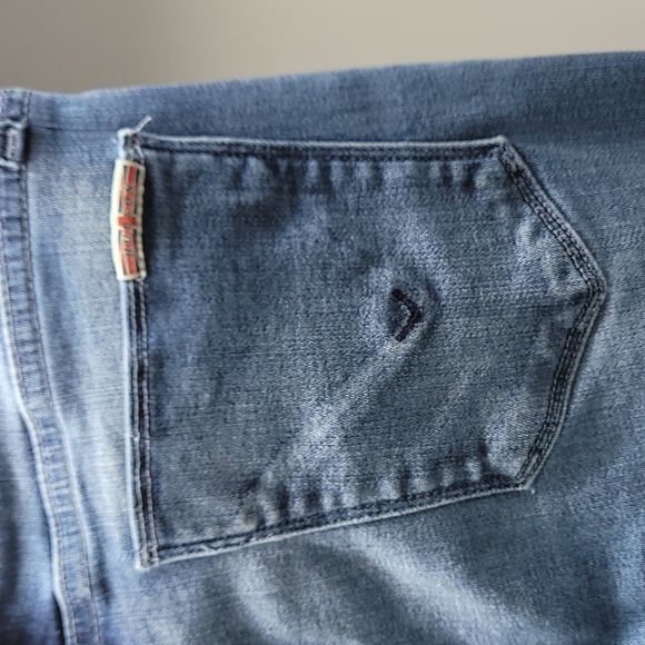 HUDSON Jeans ~ Krista Super Skinny Destroyed Hem Jeans - Picture 9 of 16